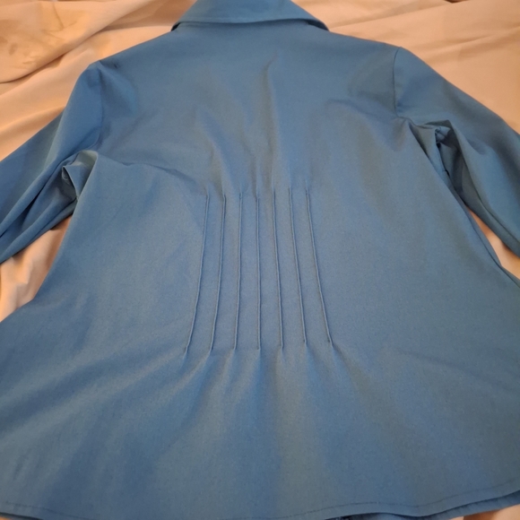 Bay Studio Women's Blue Pleated 3/4 Sleeve Button Down Shirt - Picture 8 of 8